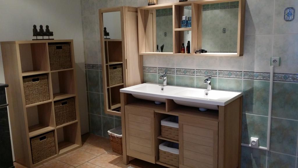 Bed and Breakfast Les Portes Du Soleil Capestang Exterior foto